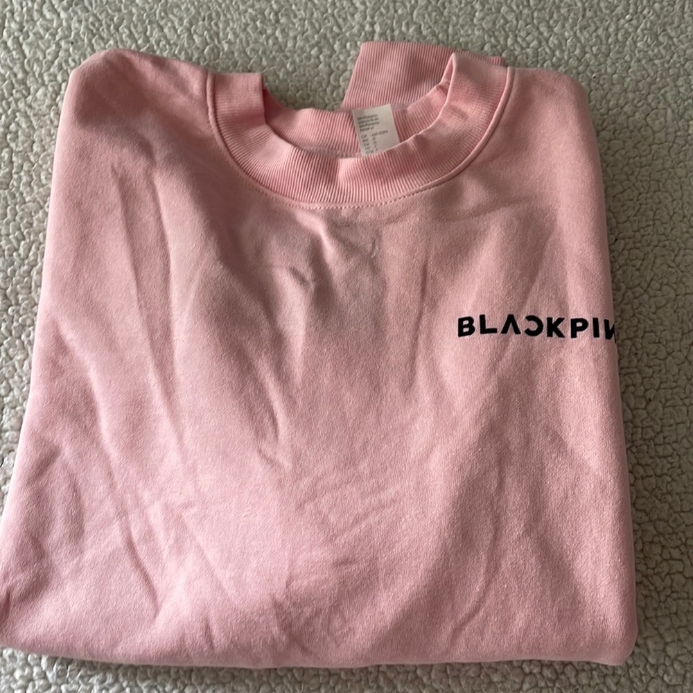 H&M BlackPink sweatshirt